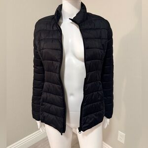 Love Tree Women's Classic Black Puffer Jacket